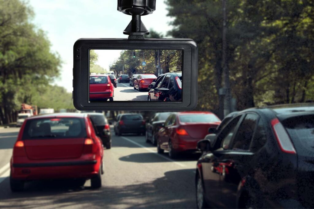 dash cam in auto